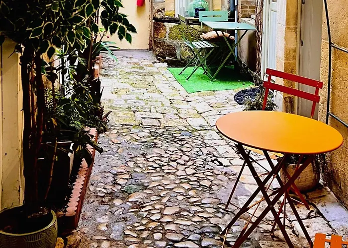 Le Logis Des Templiers Vieux Port